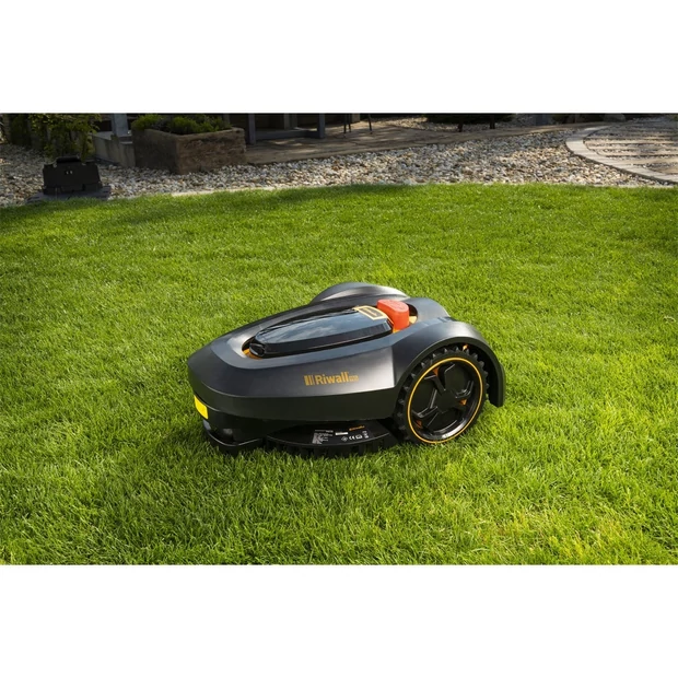 Riwall RRM 600 - Akkus robotfűnyíró 600 m2 KIFUTÓ!